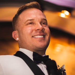 Meet your Posher, Sam